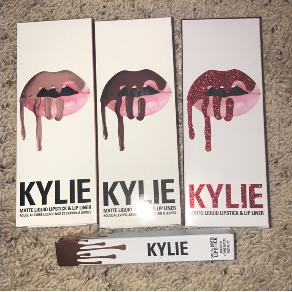 Kylie Cosmetics Bundle